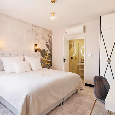 Szewska 22 Boutique-3