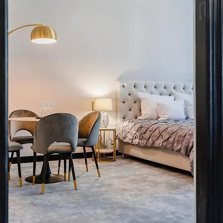 Szewska 22 Boutique-3